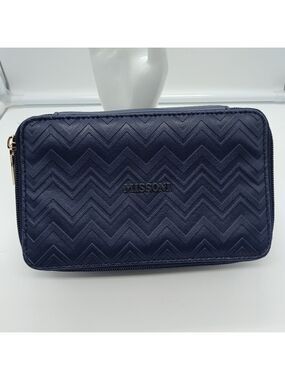 Missoni by Delta airlines navy blue toiletries bag